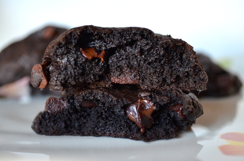 gluten-free vegan red-wine spiked double chocolate chunk cookies