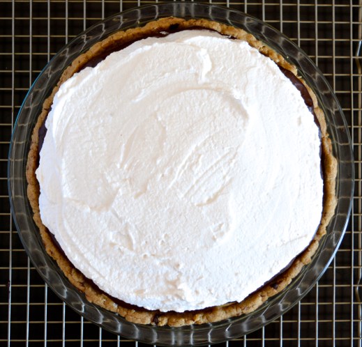 Banana-Tahini Carmel Chocolate Pudding Pie